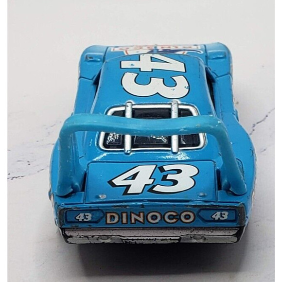 Disney Pixar Cars Strip Weathers AKA The King #43 Plymouth Superbird Diecast - Picture 4 of 7